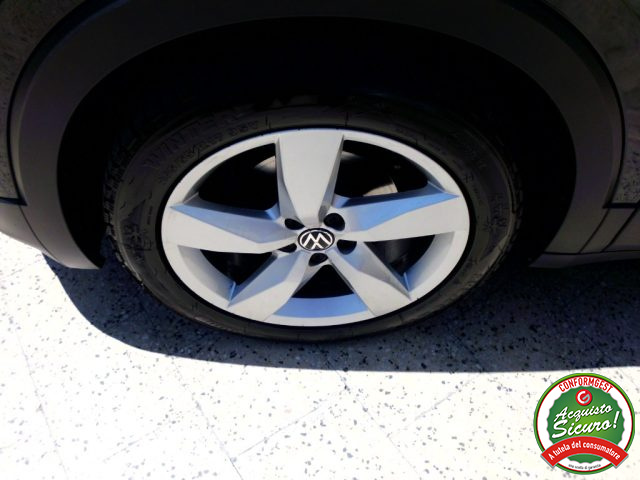 VOLKSWAGEN T-Cross usata, con Vivavoce
