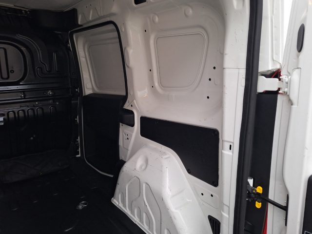 FIAT Doblo usata 16