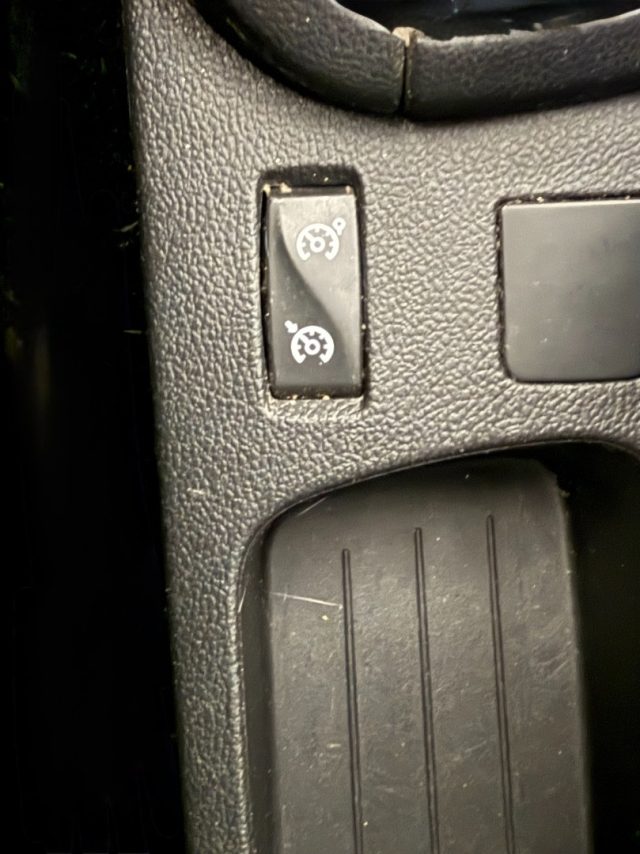 RENAULT Clio usata 15