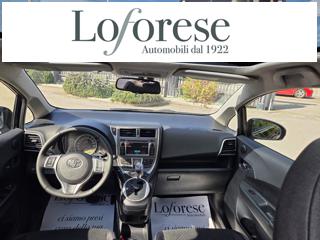 TOYOTA Verso-S usata, con Chiusura centralizzata