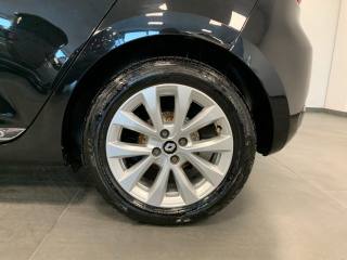 RENAULT Clio usata, con Autoradio digitale