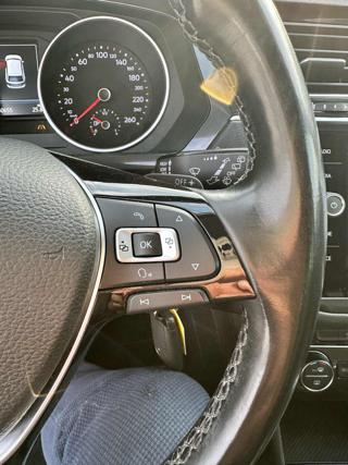 VOLKSWAGEN Tiguan usata, con Volante multifunzione