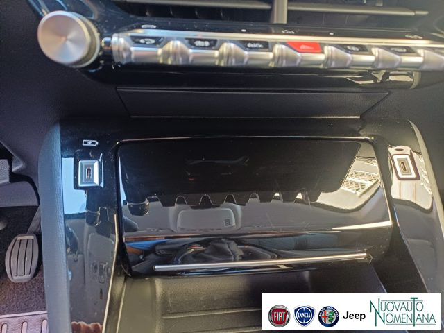 PEUGEOT 208 usata, con Controllo elettronico della corsia