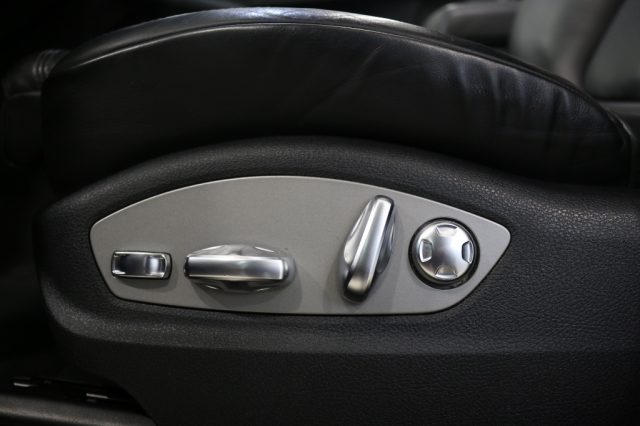 PORSCHE Macan usata, con Controllo elettronico della corsia