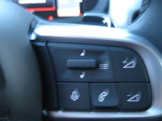 JEEP Avenger usata, con USB