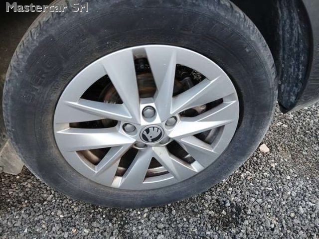 SKODA Fabia usata, con Fendinebbia