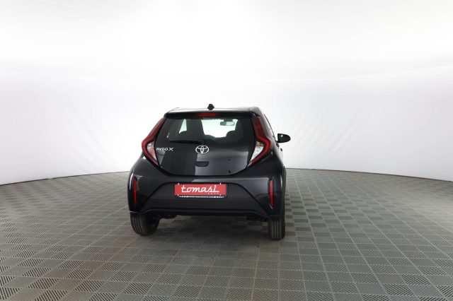 TOYOTA Aygo X usata 3