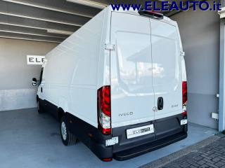 IVECO Daily usata, con Autoradio