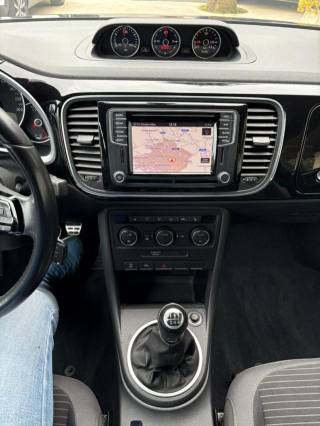 VOLKSWAGEN Maggiolino usata, con Controllo automatico clima