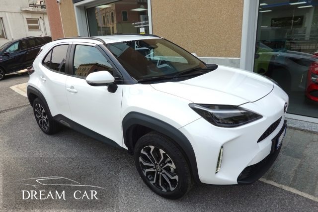 TOYOTA Yaris Cross usata, con Autoradio