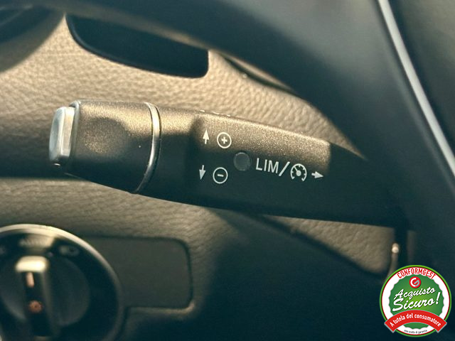 MERCEDES-BENZ CLA 180 usata, con Park Distance Control