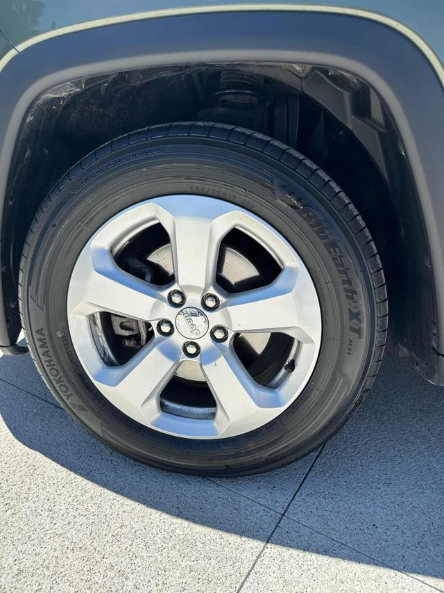 JEEP Compass usata, con Autoradio