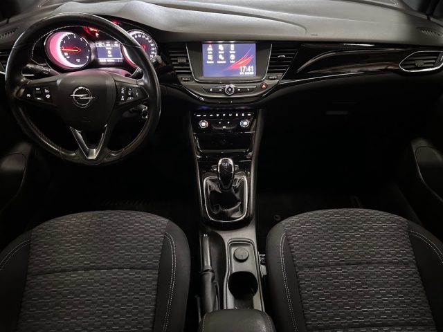 OPEL Astra usata, con Climatizzatore