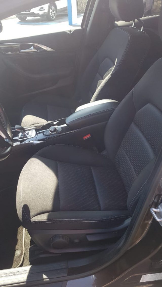 INFINITI QX30 usata, con Antifurto