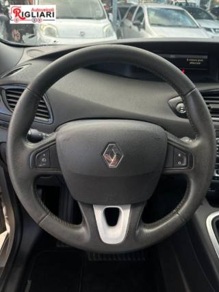 RENAULT Scenic usata, con Cruise Control
