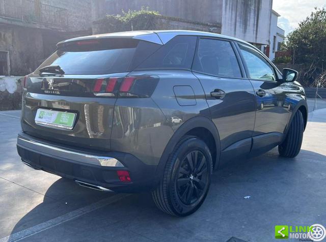 PEUGEOT 3008 usata, con Autoradio