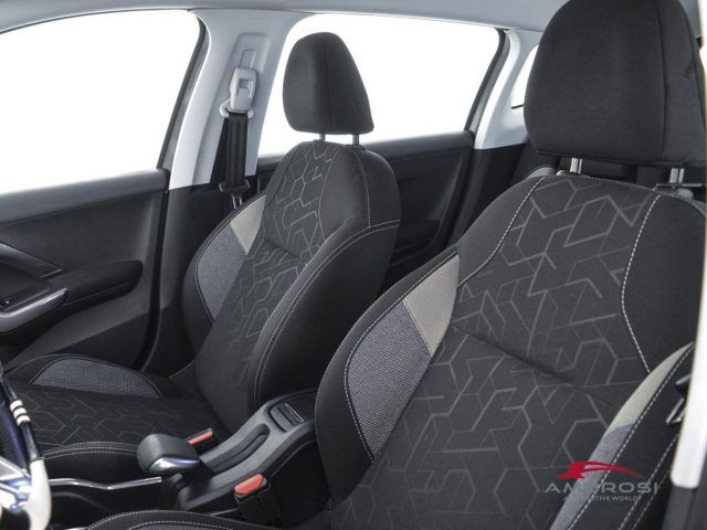 PEUGEOT 2008 usata 7
