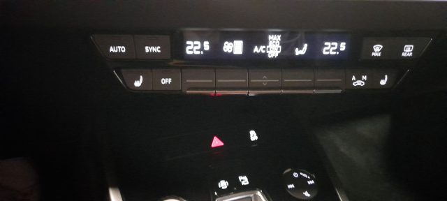 AUDI Q4 e-tron usata 29