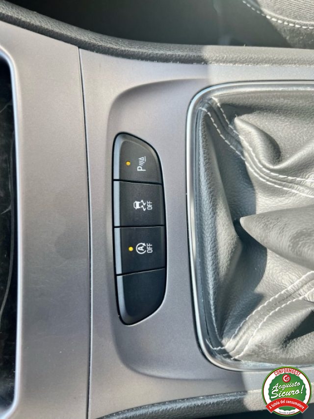 OPEL Astra usata, con Park Distance Control