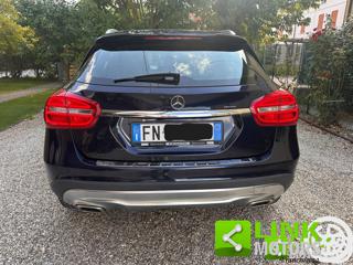 MERCEDES-BENZ GLA 180 usata 3