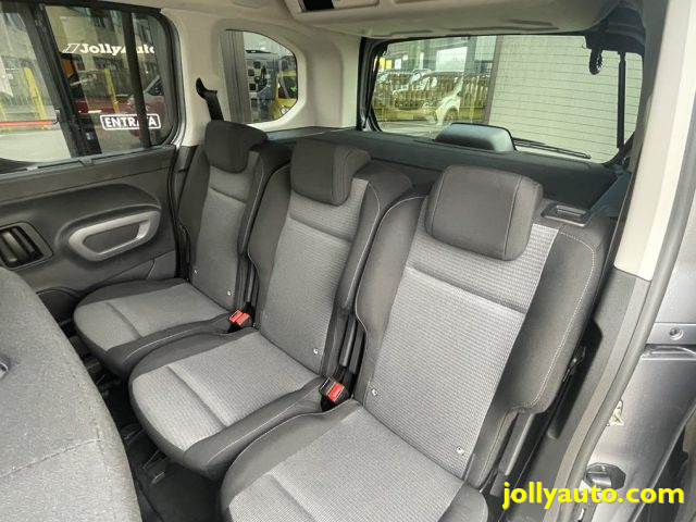 TOYOTA Proace City Verso usata, con Specchietti laterali elettrici
