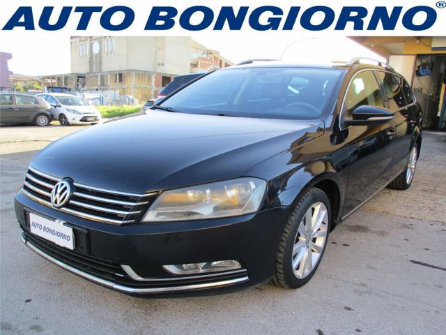 VOLKSWAGEN Passat usata 0