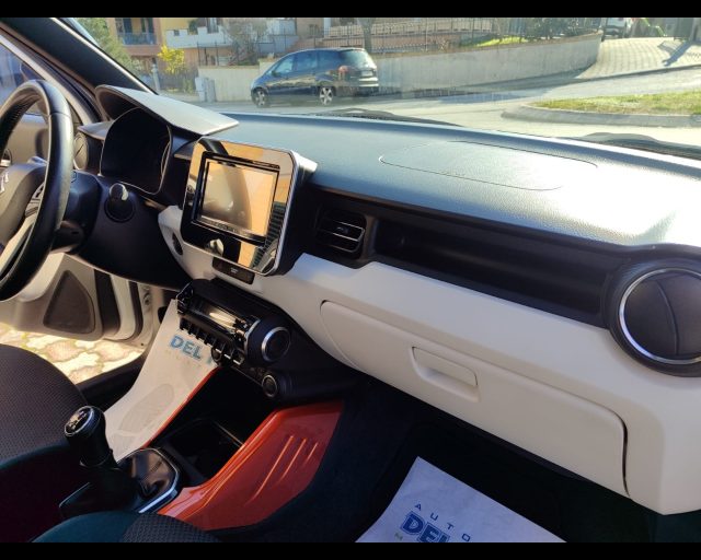 SUZUKI Ignis usata 33