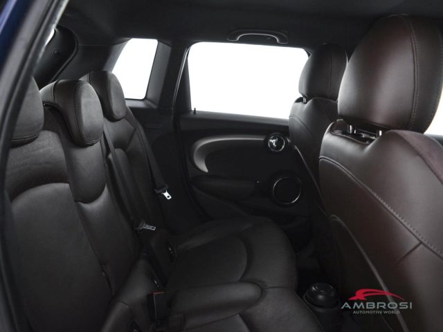 MINI Cooper D usata 10