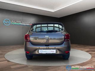 DACIA Sandero usata, con Autoradio
