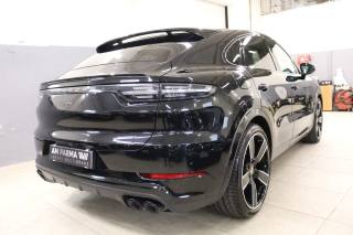 PORSCHE Cayenne usata, con Autoradio