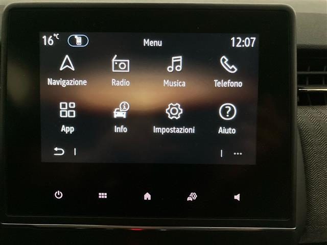 RENAULT Clio usata, con Fari LED