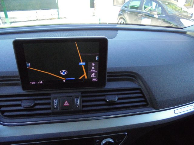 AUDI Q5 usata, con Autoradio digitale