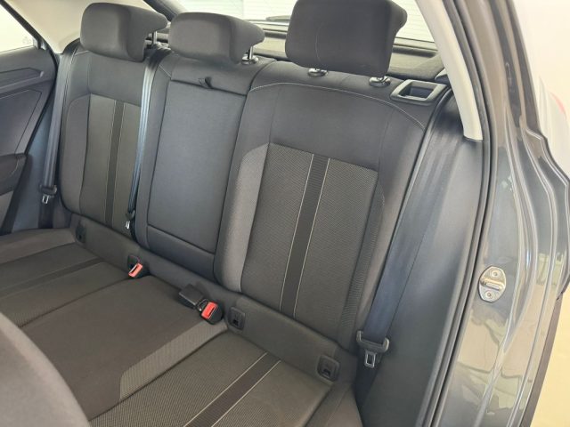 VOLKSWAGEN T-Roc usata, con Controllo trazione