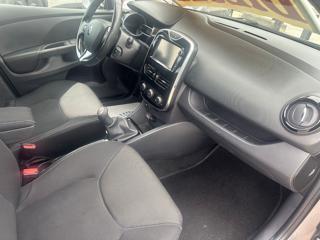 RENAULT Clio usata, con Volante in pelle