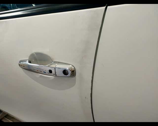 MITSUBISHI L200 usata, con Frenata d