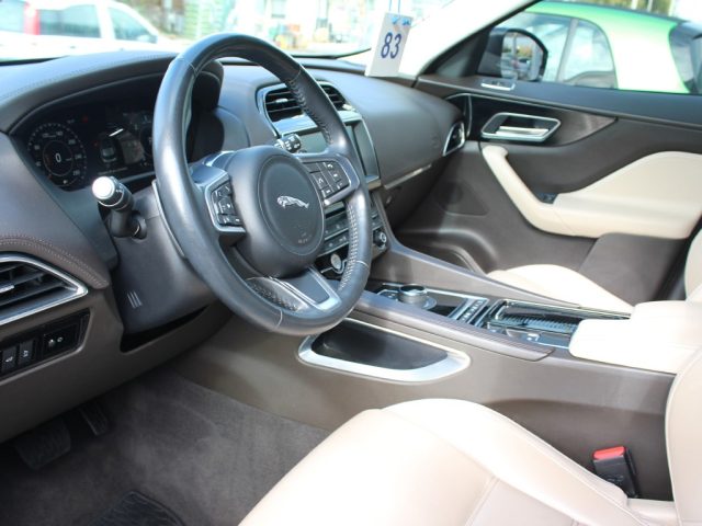 JAGUAR F-Pace usata, con Chiusura centralizzata