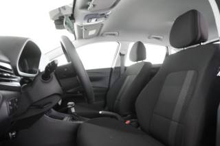 HYUNDAI i20 usata 9