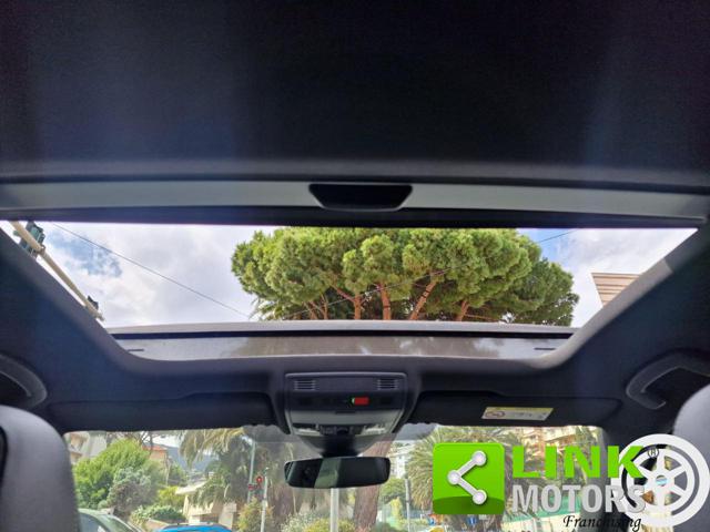 VOLKSWAGEN Golf R usata, con Autoradio digitale