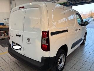 PEUGEOT Partner usata, con Servosterzo