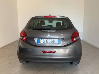 PEUGEOT 208 usata 5