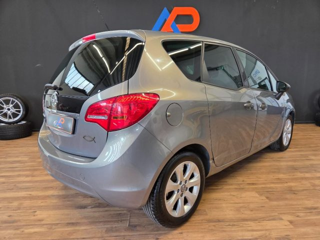 OPEL Meriva usata, con Autoradio