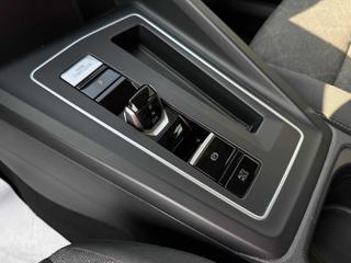 VOLKSWAGEN Golf usata, con MP3