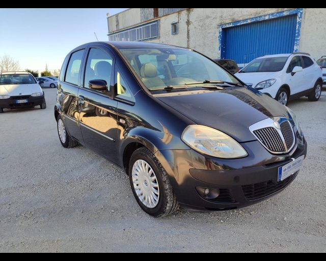 LANCIA MUSA usata, con Servosterzo