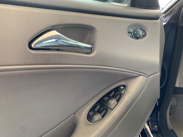 MERCEDES-BENZ CLS 320 usata, con Bracciolo