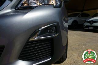 PEUGEOT 3008 usata, con Specchietti laterali elettrici