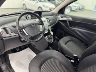 LANCIA Ypsilon usata, con Fendinebbia