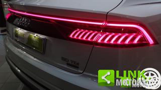 AUDI Q8 usata 26