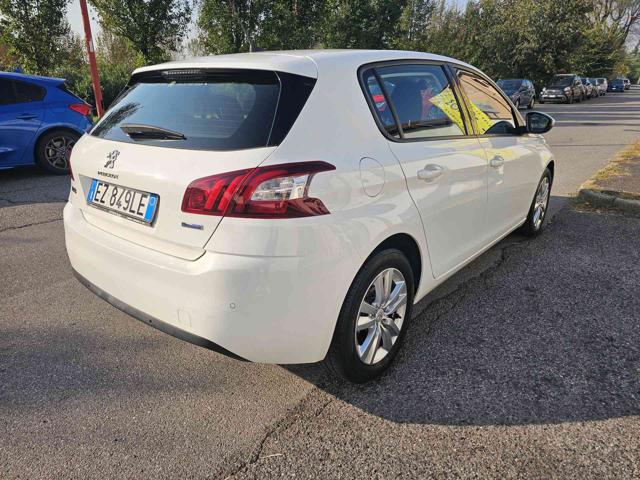 PEUGEOT 308 usata, con Alzacristalli elettrici