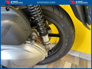 HONDA SH 300 i usata 5