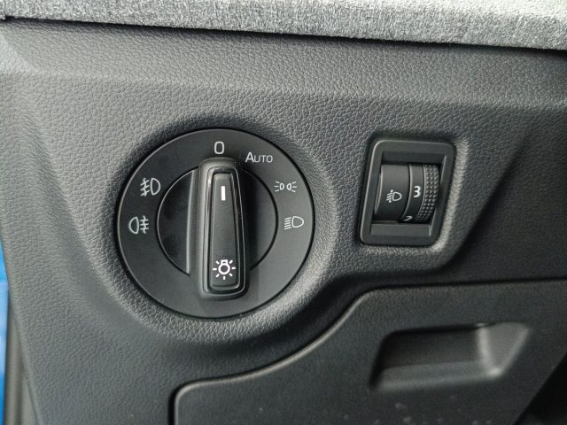 SKODA Kamiq usata, con Autoradio digitale